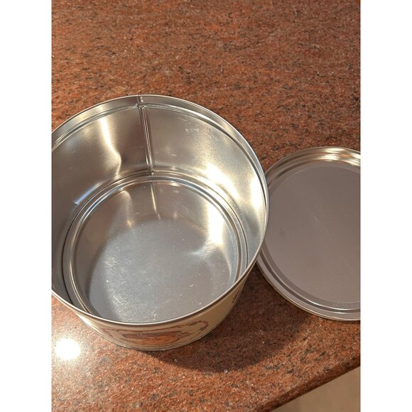 Vintage Louise Themed Tin Little Girl Pastel 7.5” x 5.5” - Picture 7 of 7